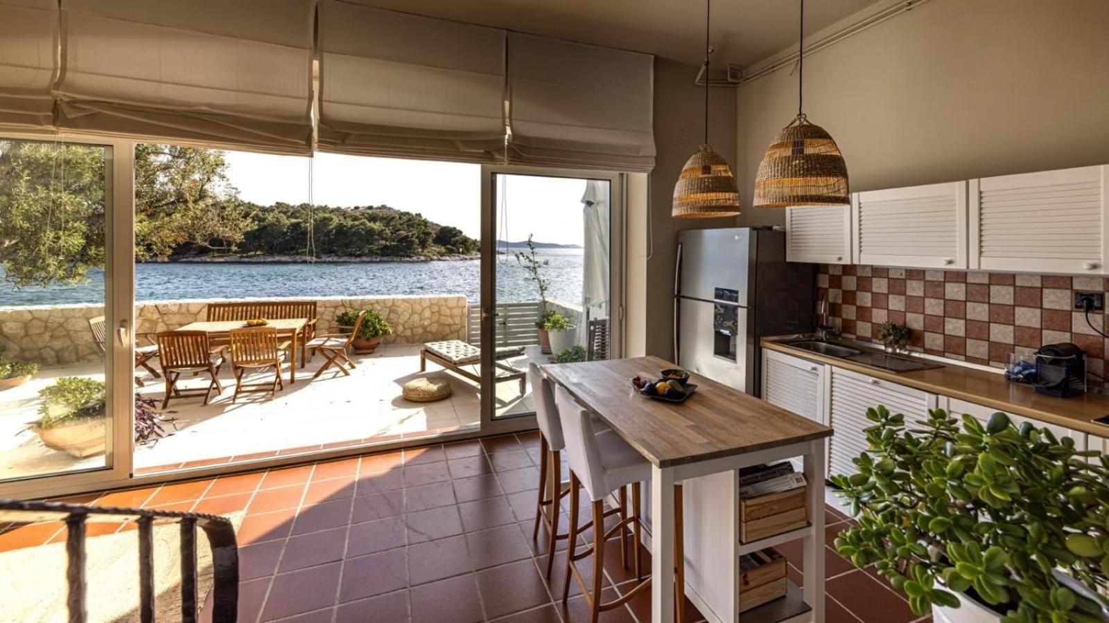 Casa Mano Tribunj With Beach Bagian luar foto