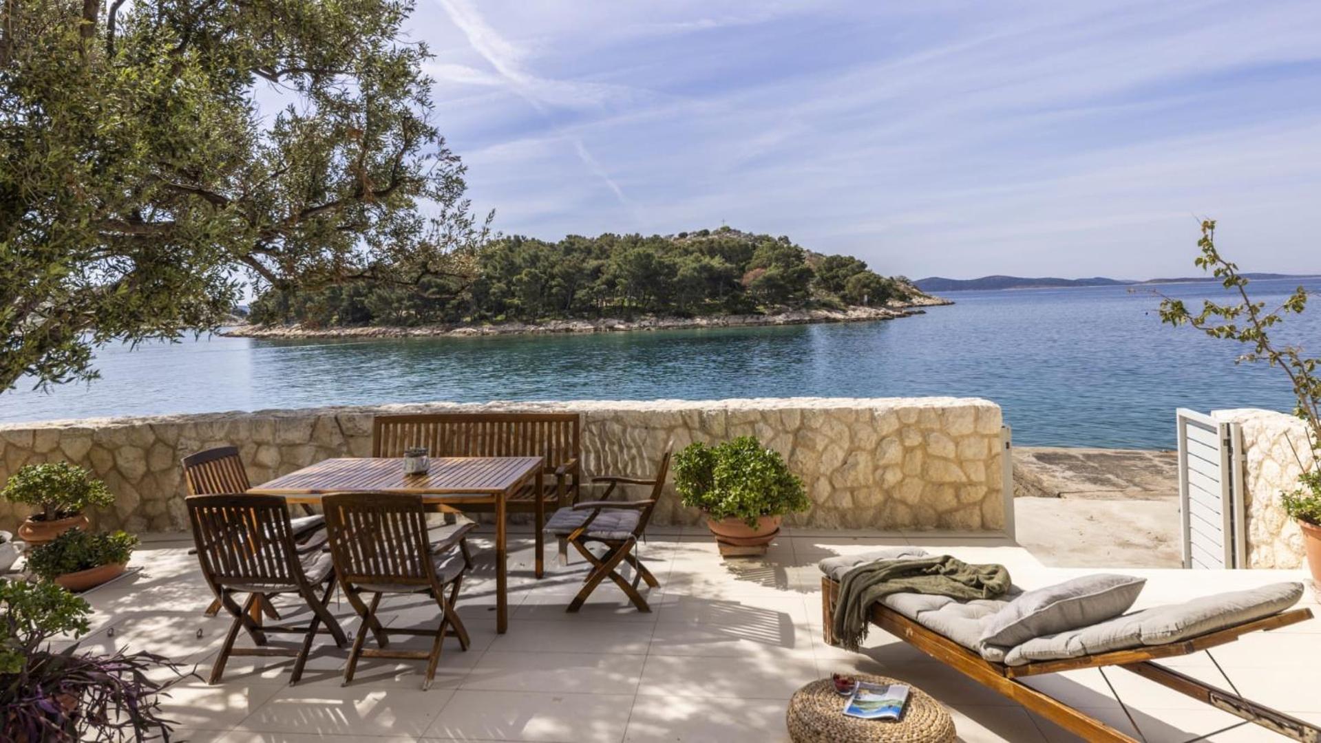Casa Mano Tribunj With Beach Bagian luar foto