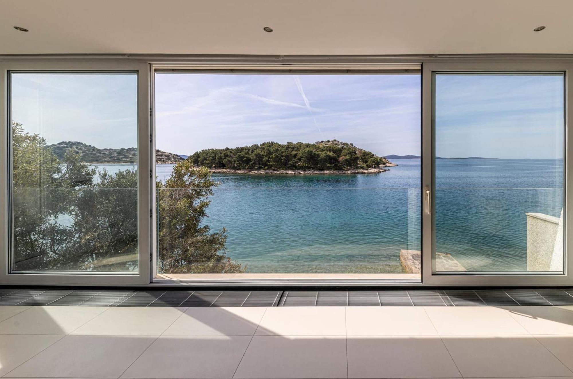 Casa Mano Tribunj With Beach Bagian luar foto
