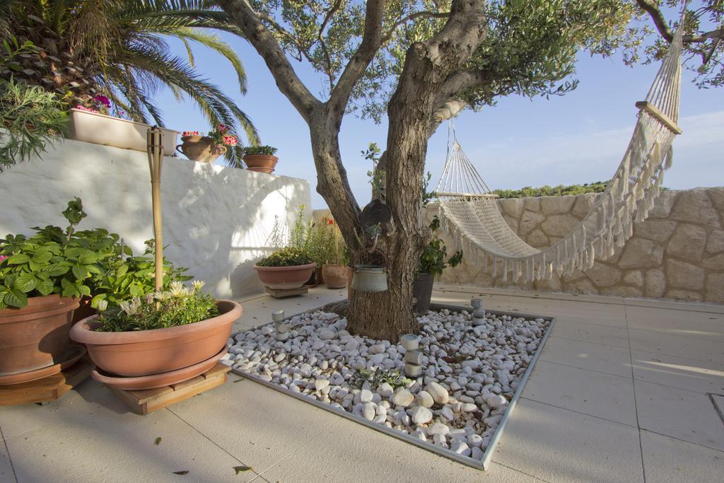 Casa Mano Tribunj With Beach Bagian luar foto
