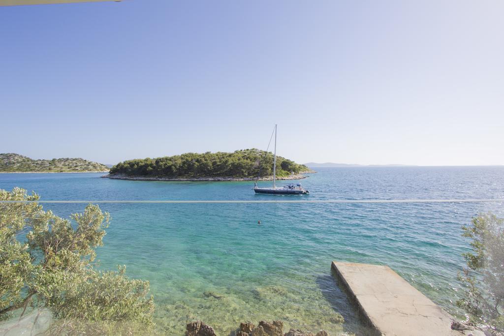 Casa Mano Tribunj With Beach Bagian luar foto