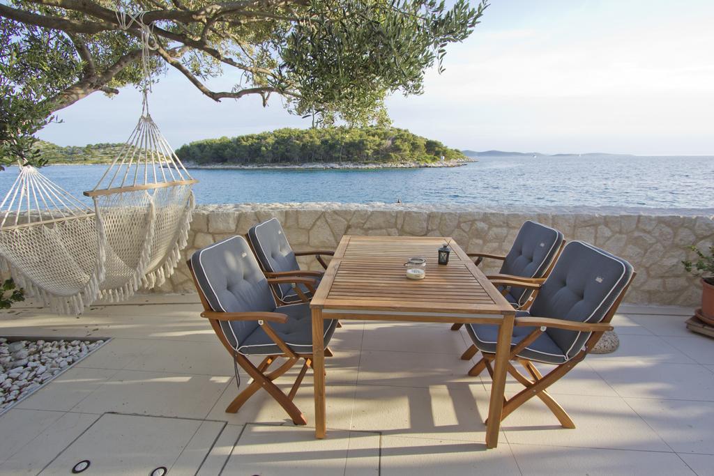 Casa Mano Tribunj With Beach Bagian luar foto